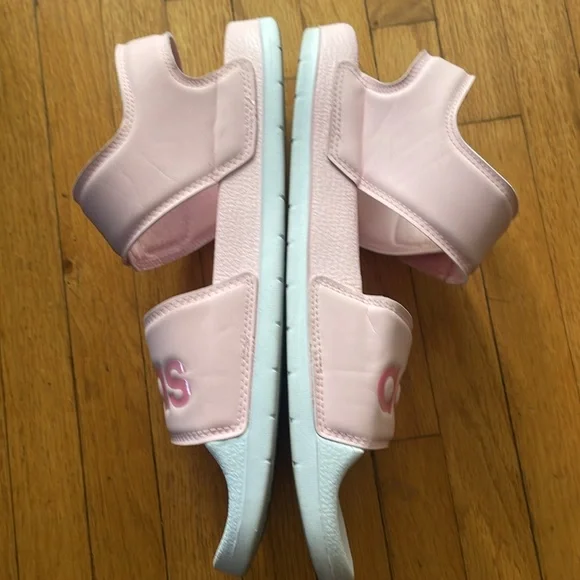 Adidas Adilette Sandals (Clear Pink/Cherry Metallic/Cloud White) Velcr Straps - Picture 4 of 8